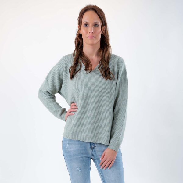 pullover-melinda-salbeigruen