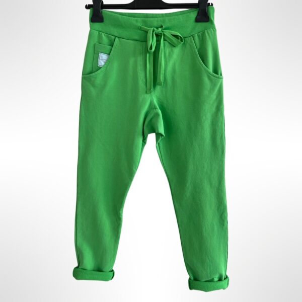 livelovesmile-de-Hose-Coriana-verde